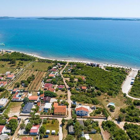 Teuta Apartments - A Beach And A Sea View Peroj Zewnętrze zdjęcie