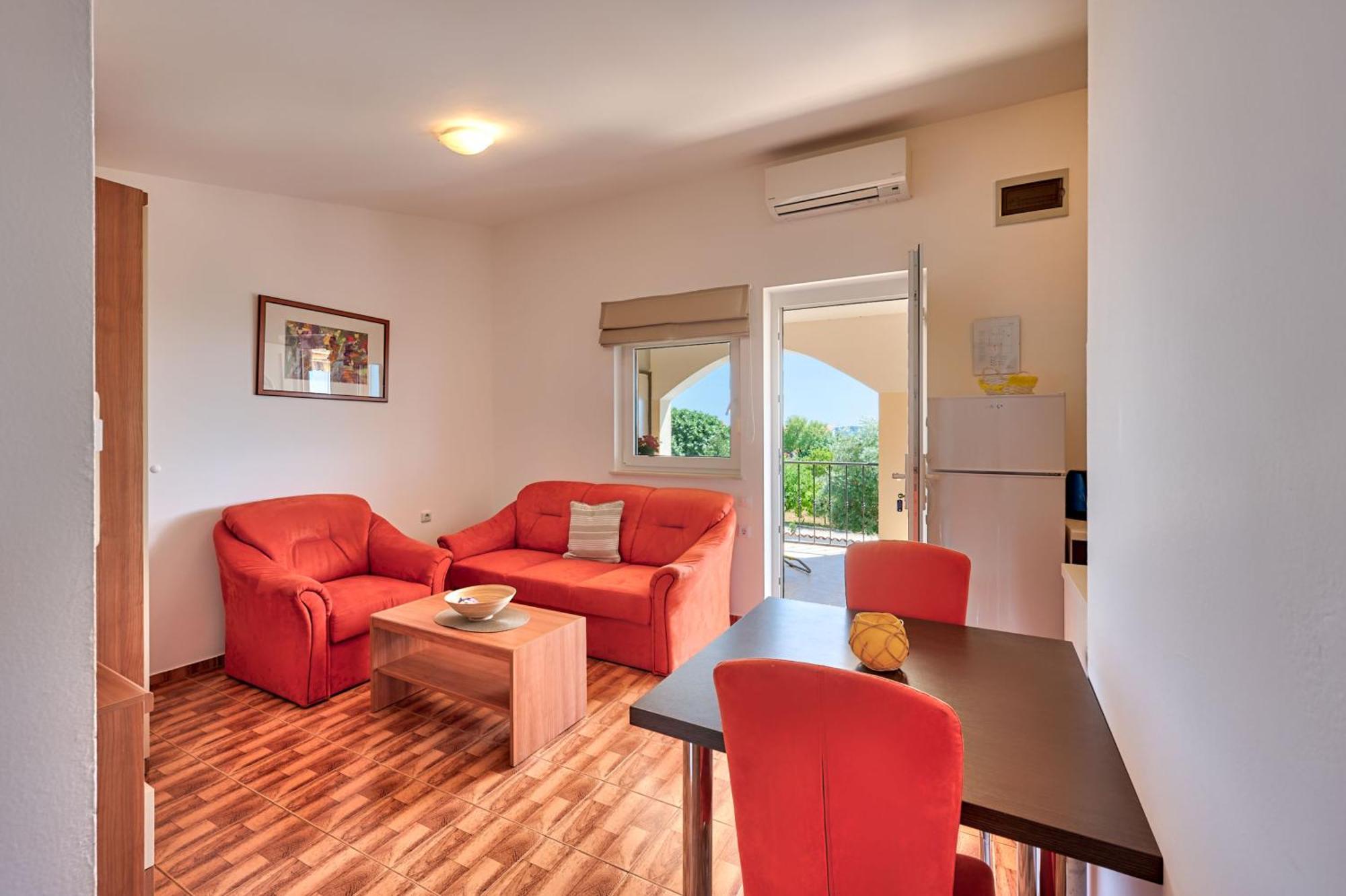 Teuta Apartments - A Beach And A Sea View Peroj Zewnętrze zdjęcie